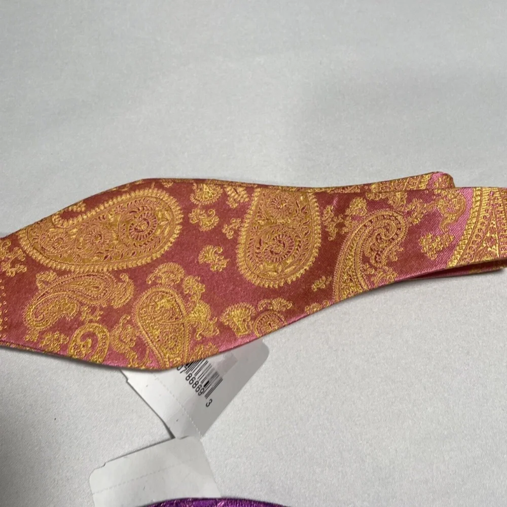 NWT $160 Ted Baker London 2pc Men Preakness Paisley Silk Bow Tie in Pink & Berry
